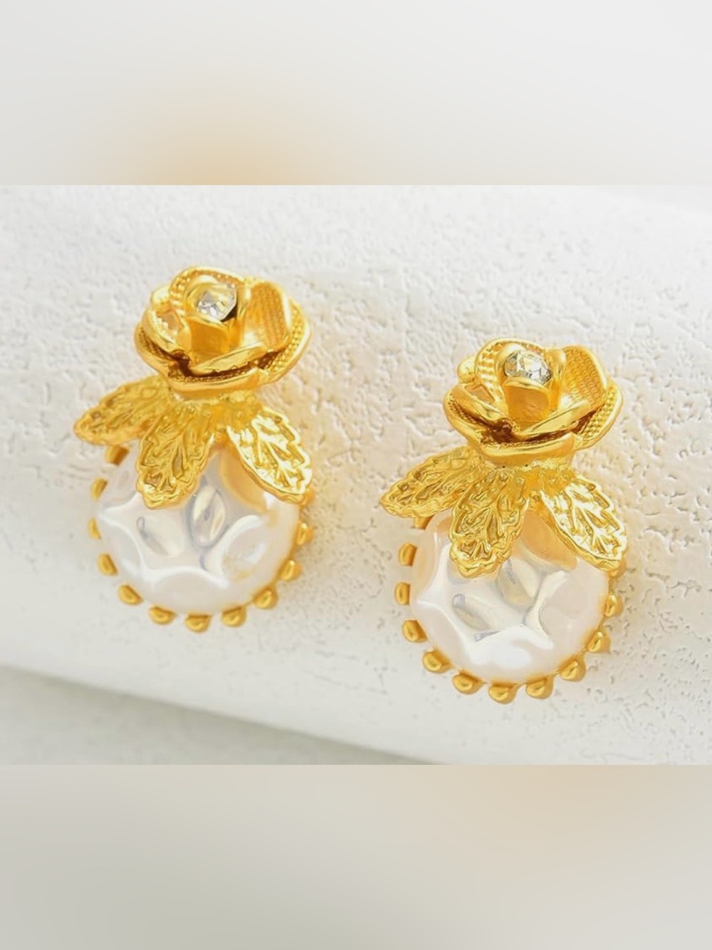 Gold Flower Pearl Earrings